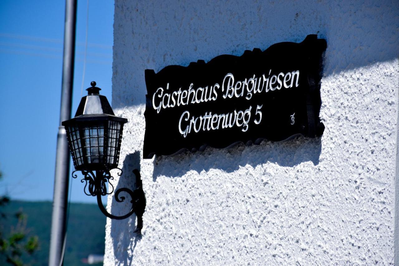 Hotel Bergwiesen - Zimmer Mit Balkon Oder Terasse Lohr Eksteriør bilde