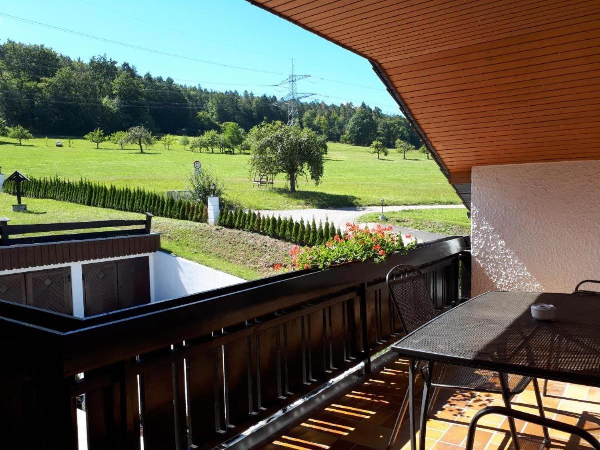 Hotel Bergwiesen - Zimmer Mit Balkon Oder Terasse Lohr Eksteriør bilde